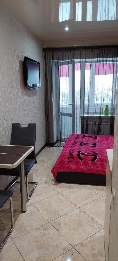 Холодная Гора Ул Дудинской 1А Kharkov Ngoại thất bức ảnh